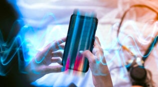 closeup image of a hands holding a cell phone